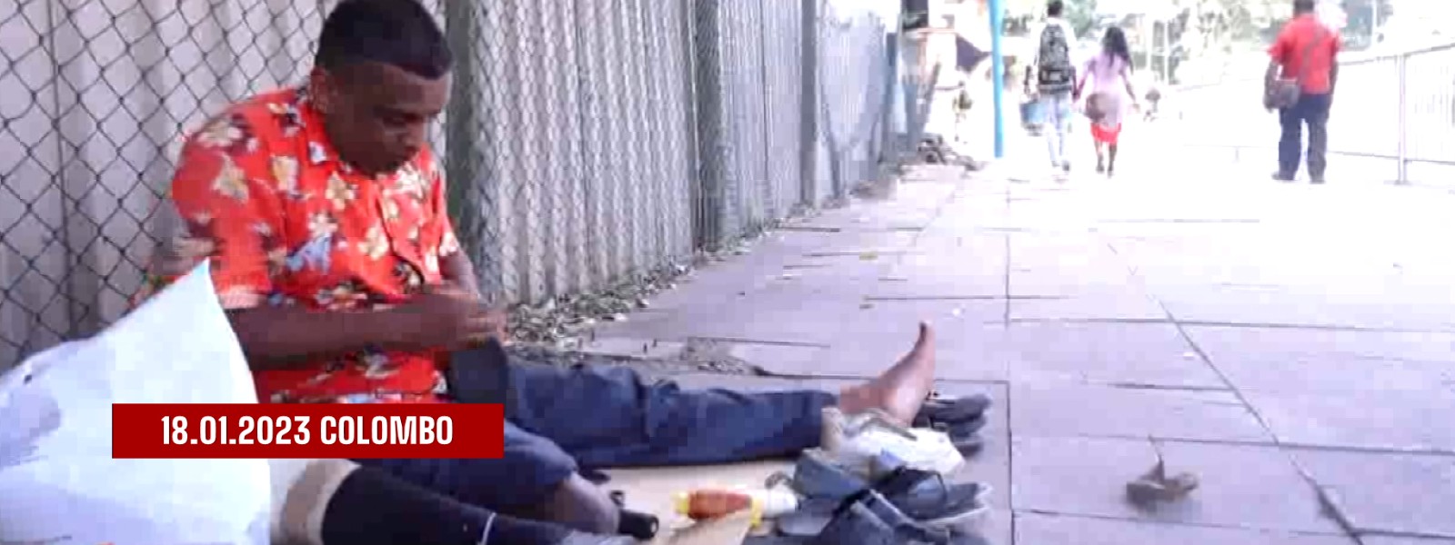 Injured veteran repairs shoes as woes go unheard